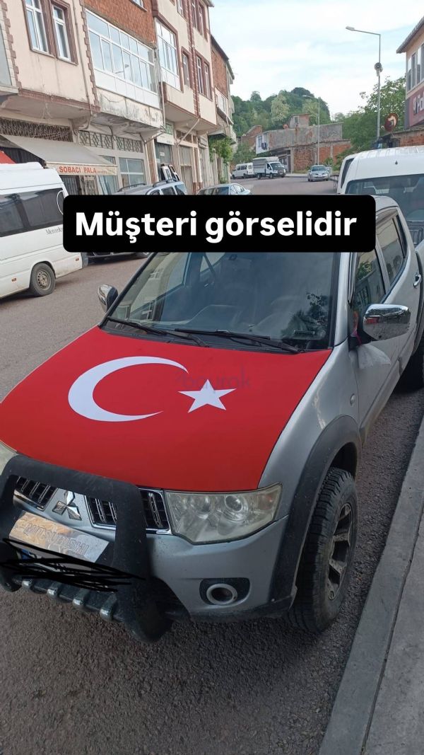 Türk Bayraklı Araç Kaput Örtüsü