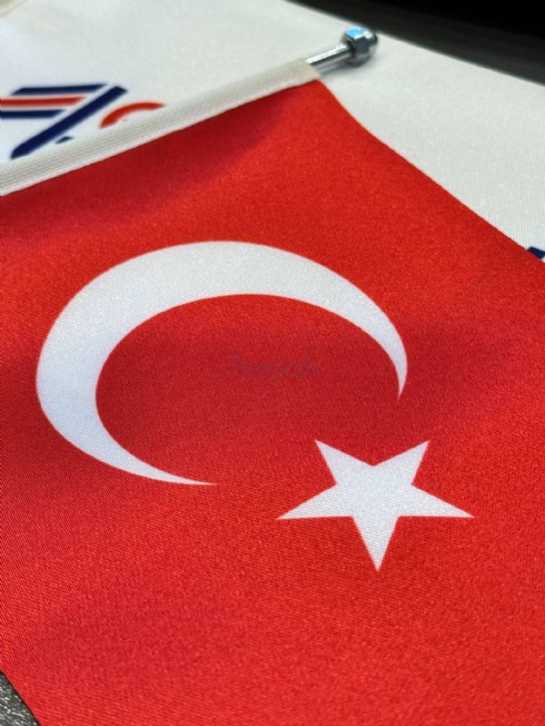 علم الطاولة | Efsane Bayrak